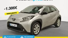 Usado 2024 Toyota Aygo Play Utilitario | 15.250 € (Precio justo)