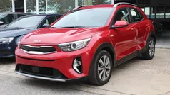 Usado 2022 Kia Stonic SUV | 13.850 € (Precio justo)