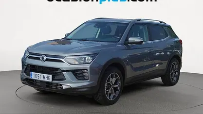 Usado Ssangyong (KGM) Korando 149 CV (109 kW) 2023 Gris SUV