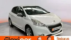 Usado 2015 Peugeot 208 Style Utilitario | 6970 € (Precio justo)