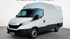 Blanco Usado 2023 Iveco Daily Berlina | 26.182 € (Precio justo)