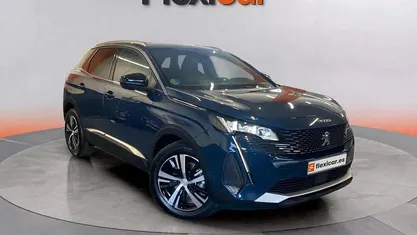 Usado 2023 Peugeot 3008 GT SUV | 22.390 € (Buen precio)