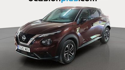 Begagnad Nissan Juke N-Connecta 114 HK (83 kW) 2025 Röd SUV