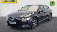 Azul Usado 2017 VW Passat Berlina | 14.490 € (Precio justo)