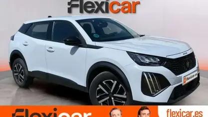 Usado Peugeot 2008 Active 101 CV (74 kW) 2023 Blanco SUV