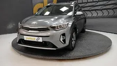 Usado 2025 Kia Stonic SUV | 20.300 € (Precio justo)