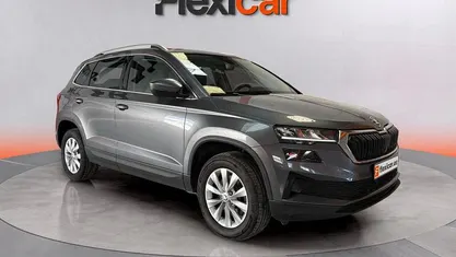 Usado 2023 Skoda Karoq Ambition SUV | 19.990 € (Buen precio)