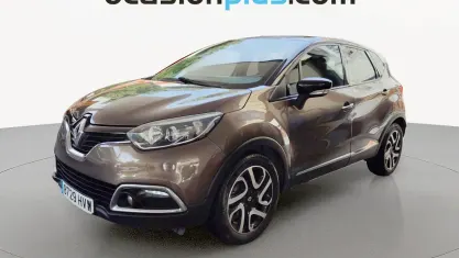 Usado Renault Captur Zen 120 CV (88 kW) 2014 Marrón SUV