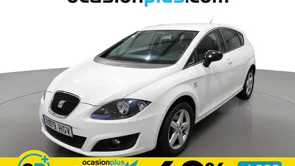 Usado Seat Leon Copa 105 CV (77 kW) 2011 Blanco Utilitario