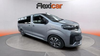 Begagnad Peugeot Traveller Business-Line 180 HK (132 kW) 2024 Grå Minibuss