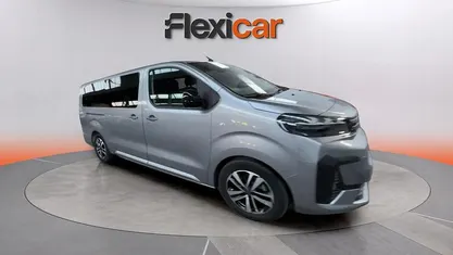 Usado Peugeot Traveller Business-Line 180 CV (132 kW) 2024 Gris Monovolumen