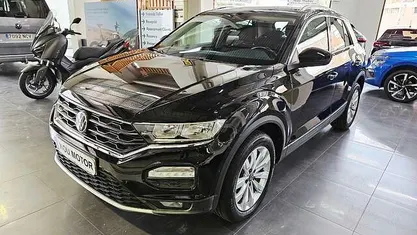 Negro Usado 2021 VW T-Roc Advance SUV | 21.900 € (Precio justo)