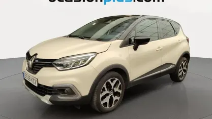 Usado Renault Captur Zen 120 CV (88 kW) 2017 Beige SUV