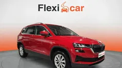 Rojo Usado 2023 Skoda Karoq Ambition SUV | 18.590 € (Super precio)