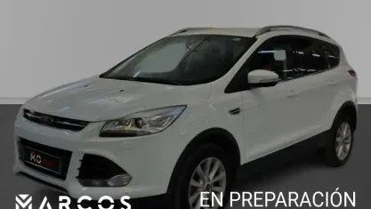 Usado Ford Kuga Titanium 120 CV (88 kW) 2016 SUV