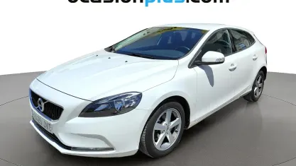 Usado Volvo V40 Kinetic 150 CV (110 kW) 2016 Blanco Utilitario