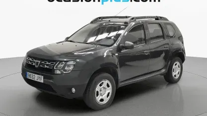 Käytetty Dacia Duster Ambiance 114 HP (83 kW) 2017 Harmaa Katumaasturi