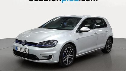 Usado VW Golf VII GTE 204 HP (150 kW) 2016 Cinzento Citadino