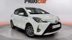 Usado 2020 Toyota Yaris Hybrid Berlina | 15.790 € (Buen precio)
