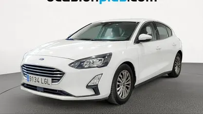 Usado Ford Focus Titanium 120 CV (88 kW) 2020 Blanco Utilitario