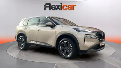 Usado Nissan X-Trail Acenta 213 CV (156 kW) 2025 Beige SUV