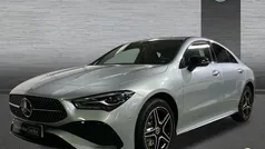Gris Usado 2024 Mercedes CLA250e Berlina | 43.900 € (Caro)