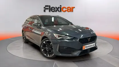 Usado Cupra Leon 150 CV (110 kW) 2023 Gris Familiar