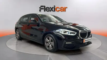 Usado BMW 118 140 CV (102 kW) 2020 Negro Utilitario