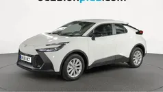 Usado 2025 Toyota C-HR Active SUV | 28.091 € (Super precio)