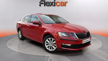 Käytetty Skoda Octavia Ambition 116 HP (85 kW) 2017 Punainen Farmari