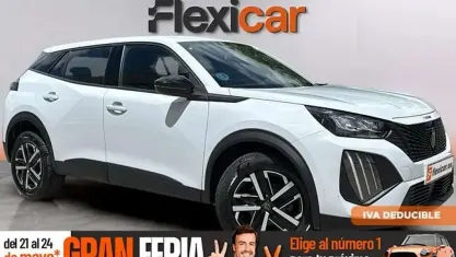 Usado Peugeot 2008 Active 102 CV (75 kW) 2023 Blanco SUV