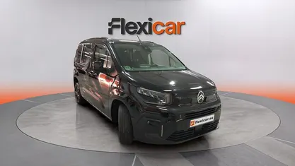 Usado Citroën Berlingo 102 CV (75 kW) 2024 Negro Monovolumen