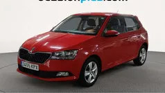 Rojo Usado 2018 Skoda Fabia Utilitario | 11.355 € (Precio justo)