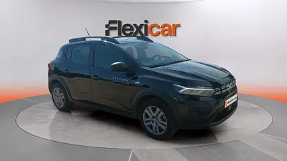 Usado Dacia Sandero Essentiel 91 HP (66 kW) 2023 Preto Sedan