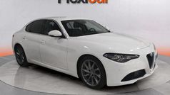 Blanco Usado 2017 Alfa Romeo Giulia Super Berlina | 15.490 € (Buen precio)