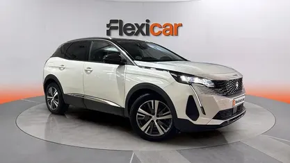 Usado Peugeot 3008 Allure 131 CV (96 kW) 2021 SUV
