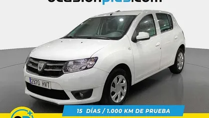 Blanco Usado 2014 Dacia Sandero Lauréate Utilitario | 6990 € (Precio justo)
