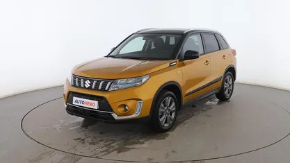 Amarillo Usado 2024 Suzuki Vitara GLX SUV | 21.199 € (Precio justo)