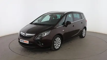 Usado Opel Zafira Tourer Selective 140 CV (102 kW) 2015 Marrón Monovolumen
