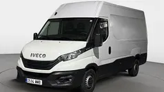 Blanco Usado 2023 Iveco Daily Berlina | 25.827 € (Super precio)