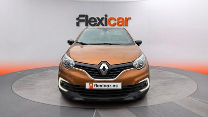 Begagnad Renault Captur Intens 90 HK (66 kW) 2018 Orange SUV