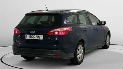 Używany Ford Focus Trend 116 KM (85 kW) 2011 Niebieski Kombi