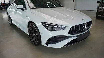 Usado Mercedes CLA35 AMG AMG 306 CV (225 kW) 2024 Berlina