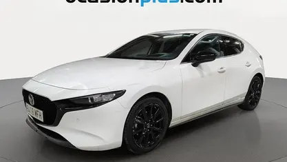 Usado Mazda 3 Homura-Line 122 CV (89 kW) 2023 Blanco Utilitario