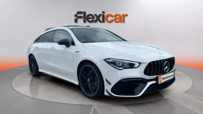 Usado Mercedes CLA45 AMG Shooting Brake AMG 381 CV (280 kW) 2019 Blanco Familiar