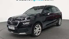 Usado 2023 Skoda Kamiq Sport SUV | 21.355 € (Buen precio)