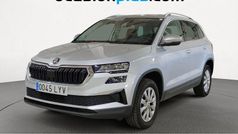 Usado 2022 Skoda Karoq Ambition SUV | 21.319 € (Precio justo)
