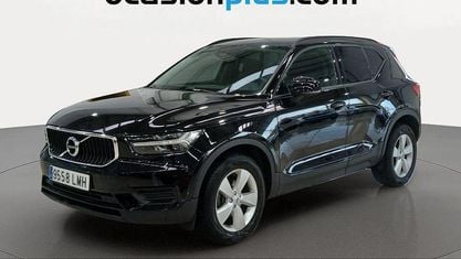 Usado Volvo XC40 Momentum 129 HP (94 kW) 2021 Preto SUV