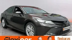 Usado 2021 Toyota Camry Luxury Berlina | 30.990 € (Precio justo)