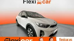 Usado 2021 Kia Stonic SUV | 17.480 € (Precio justo)